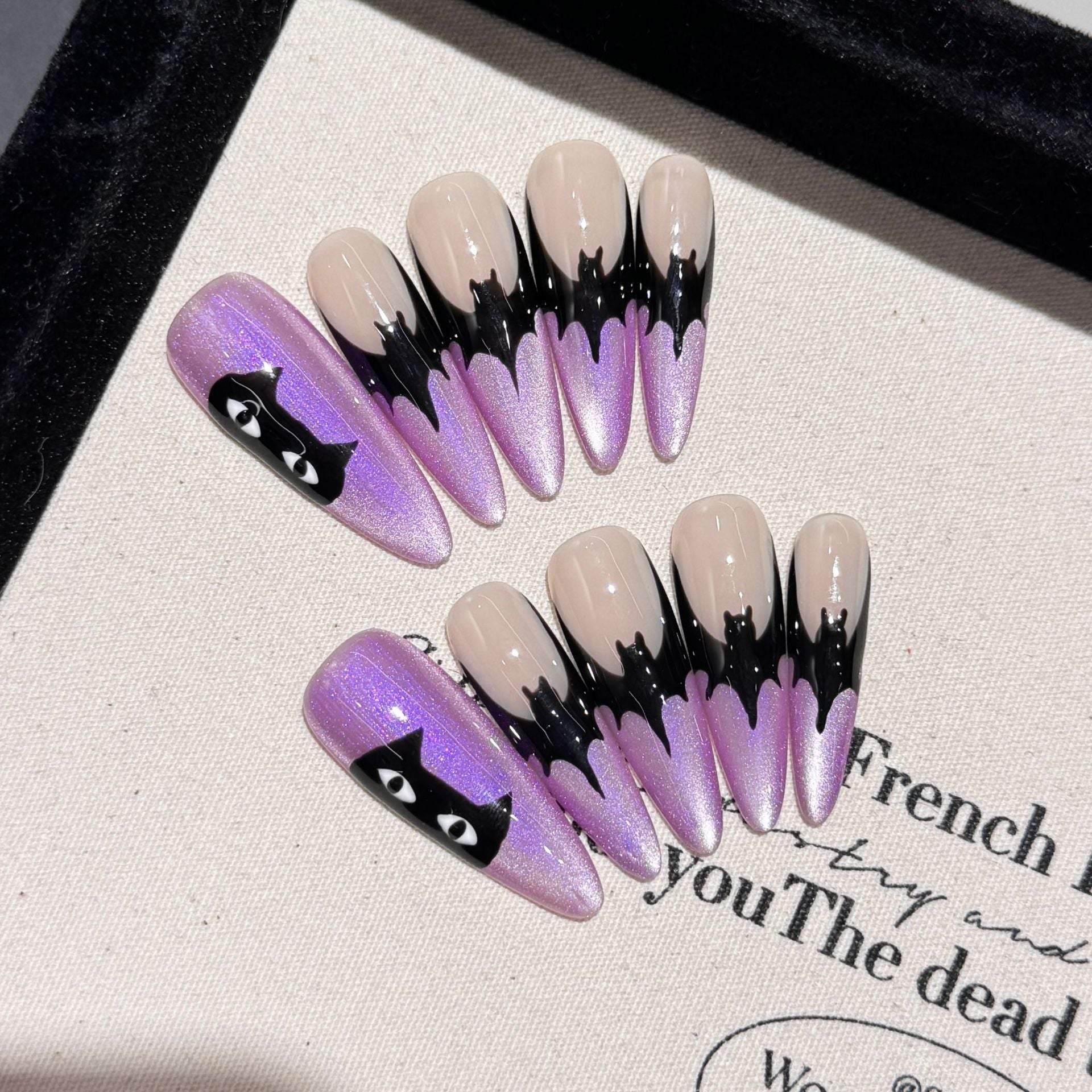 New Purple Cat Eye Hand-drawn Nail Set