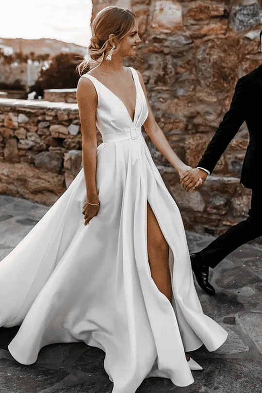 Deep V-neck Satin Wedding Dresses, A-line Simple Bridal Gowns, Sleeveless Beach Wedding Dresses