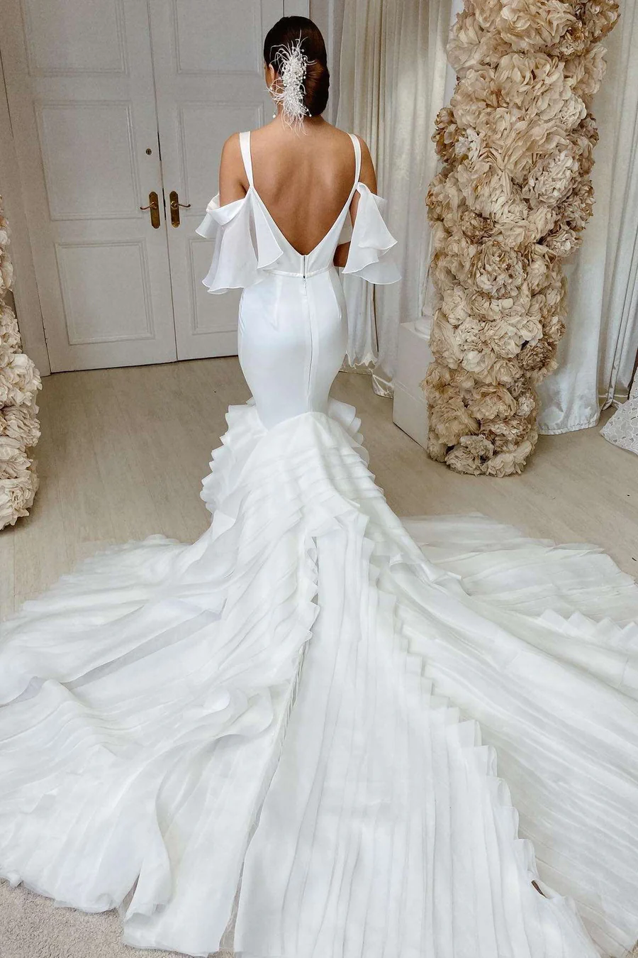 Off Shoulder Ruffles Wedding Dresses, Popular Mermaid Bridal Gowns, Elegant Satin Wedding Gowns