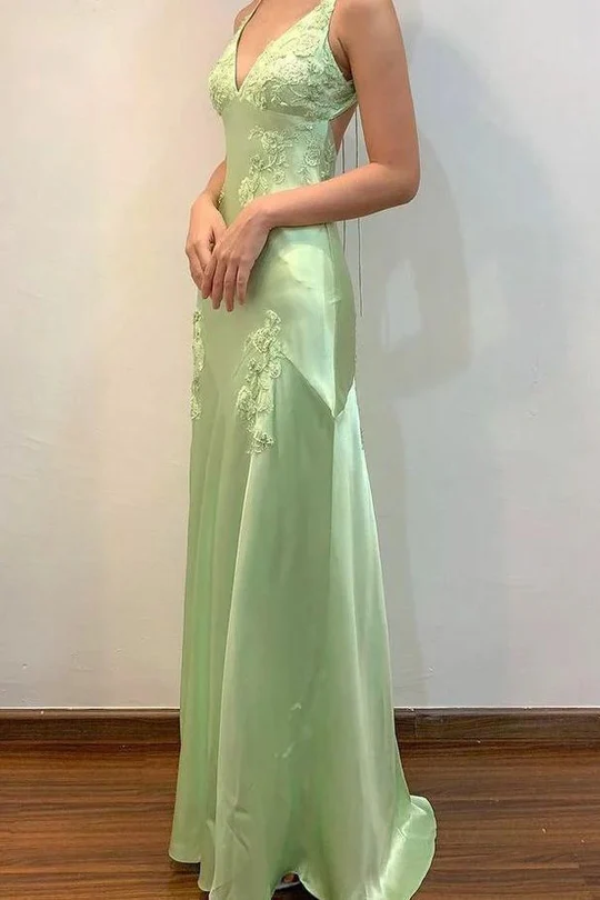 V-neck Appliques Newest Long Prom Dresses, Elegant Bridesmaid Dresses, 2025 Fashion Evening Party Dresses