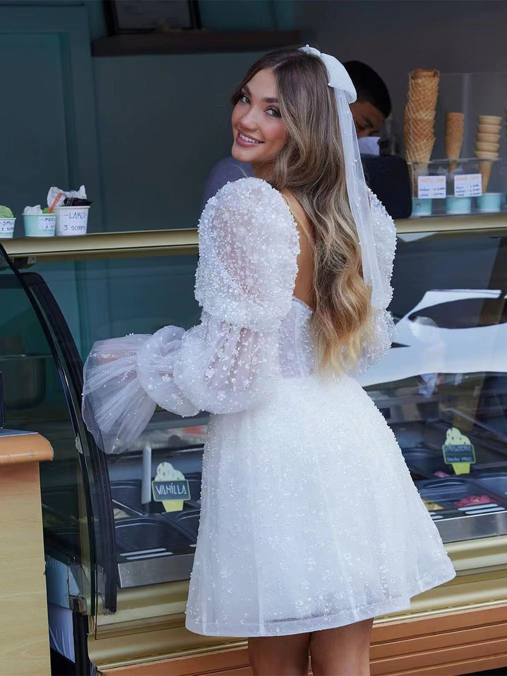 Off-shoulder Wedding Dress Short Wedding Dresses For Modern Brides Wedding Dress Fashion Simple Elegant Wedding Dress Off-shoulder Wedding Dress Short Wedding Dresses For Modern Brides Wedding Dress Fashion Simple Elegant Wedding Dress