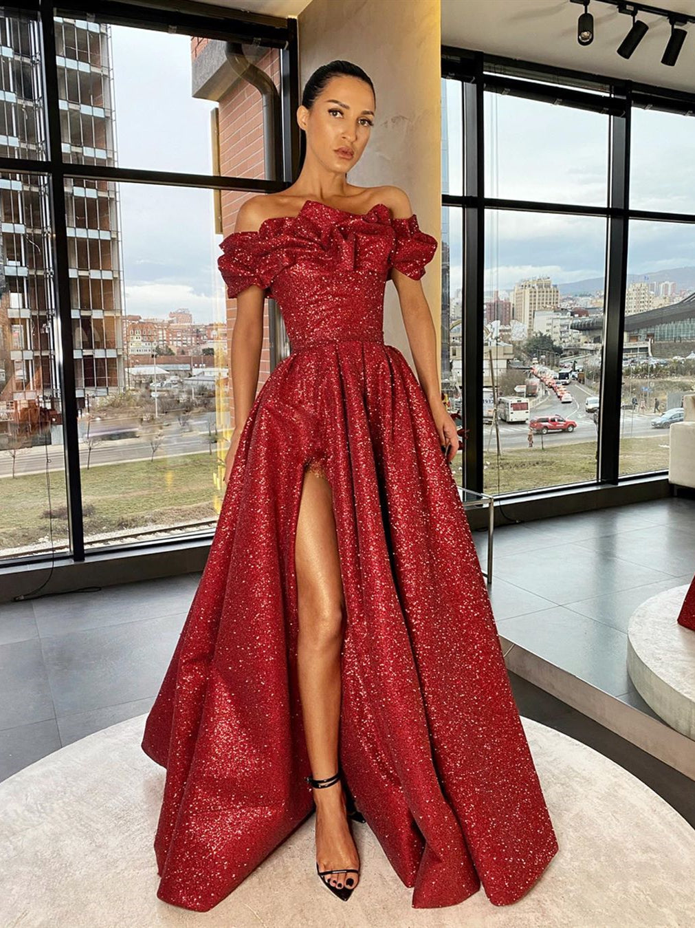 Sexy Spaghetti Straps Evening Dresses 2020 New Arrival V-Neck Rhinesto –  Bella Fancy Dresses US