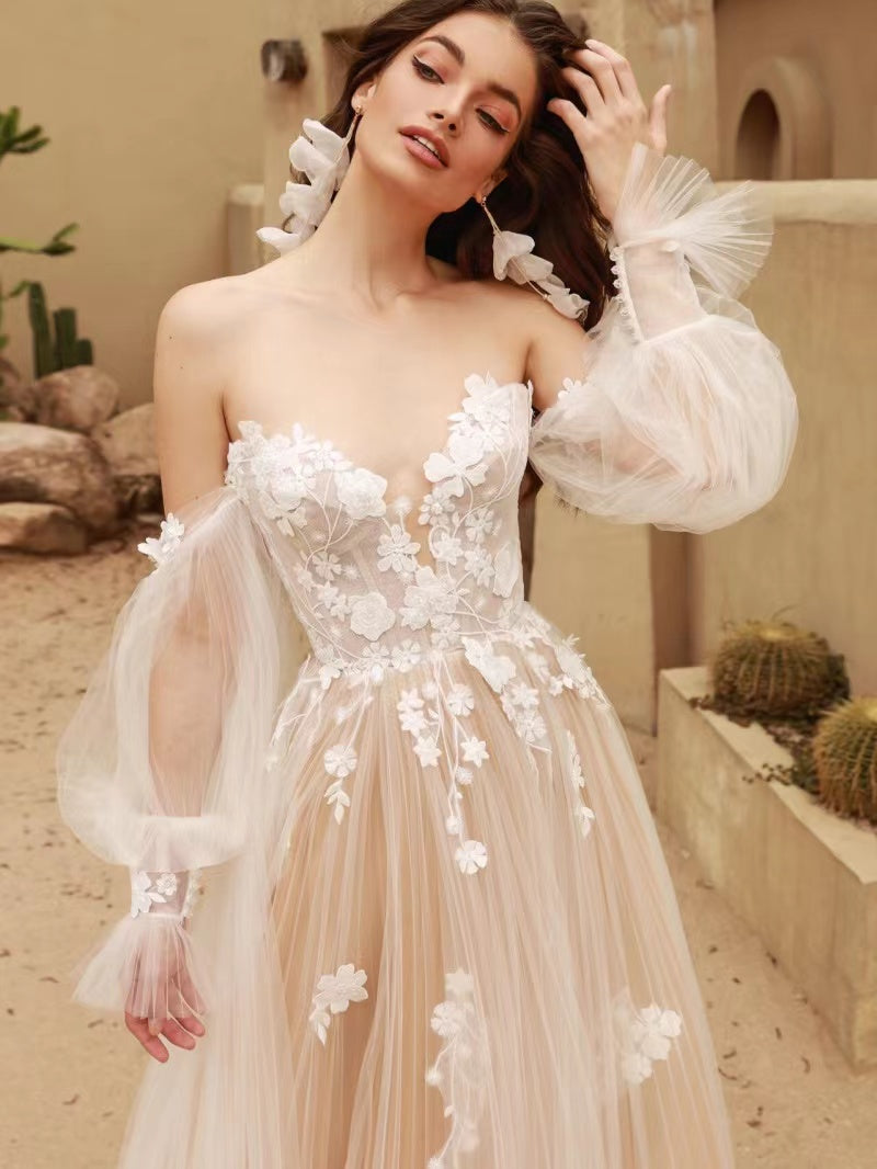 Appliques Elegant A-line Wedding Dresses, Lace Tulle Bridal Gowns, Newest Beach Wedding Gowns