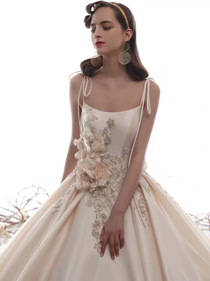Elegant A-line Popular Bridal Gowns, Appliques Wedding Dresses, 2020 Wedding Dresses