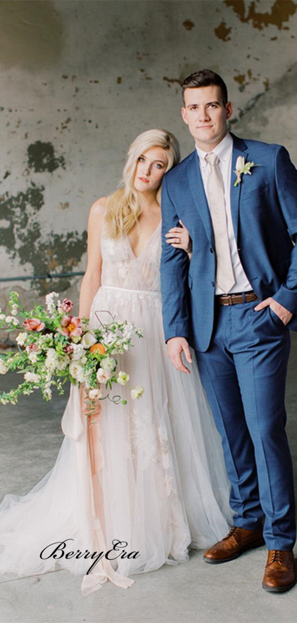 Fashion A-line V-neck Wedding Dresses, Lace Appliques Elegant Wedding Dresses 2019