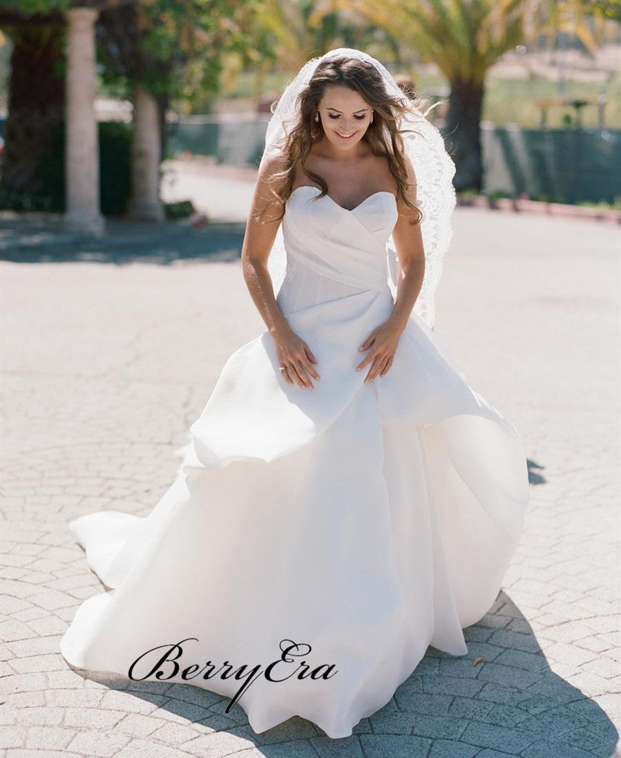 Sweetheart Strapless Unique Wedding Dresses, Lace A-line Wedding Dresses