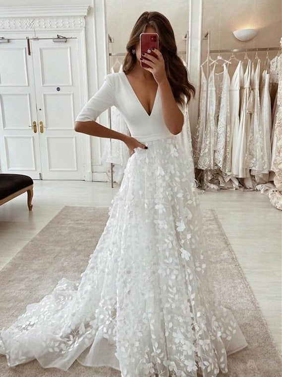 V-neck Jersey Top Lace Appliques Wedding Dresses, Chic Wedding Gown, Newest Wedding Dresses
