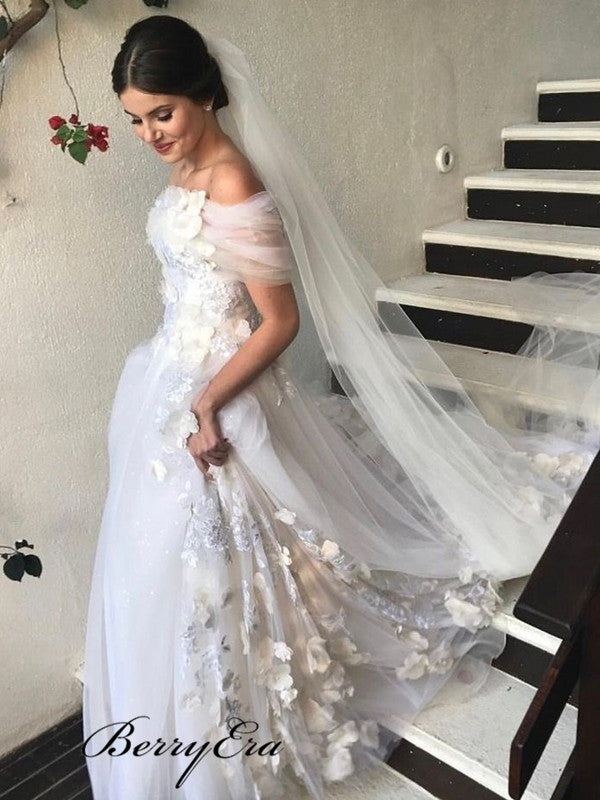 Romantic 3D Flowers Elegant Wedding Dresses, Off The Shoulder A-line Tulle Wedding Dresses
